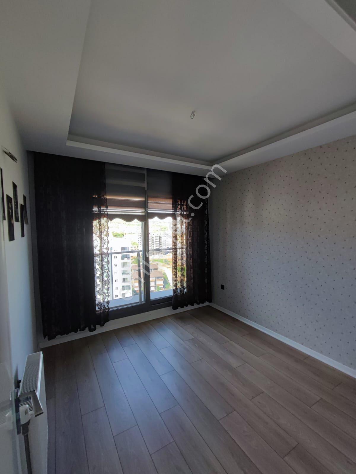 Eski Mezitlide Ultra Lüx Deniz Manzaralı 4+1 Daire - Görsel 6