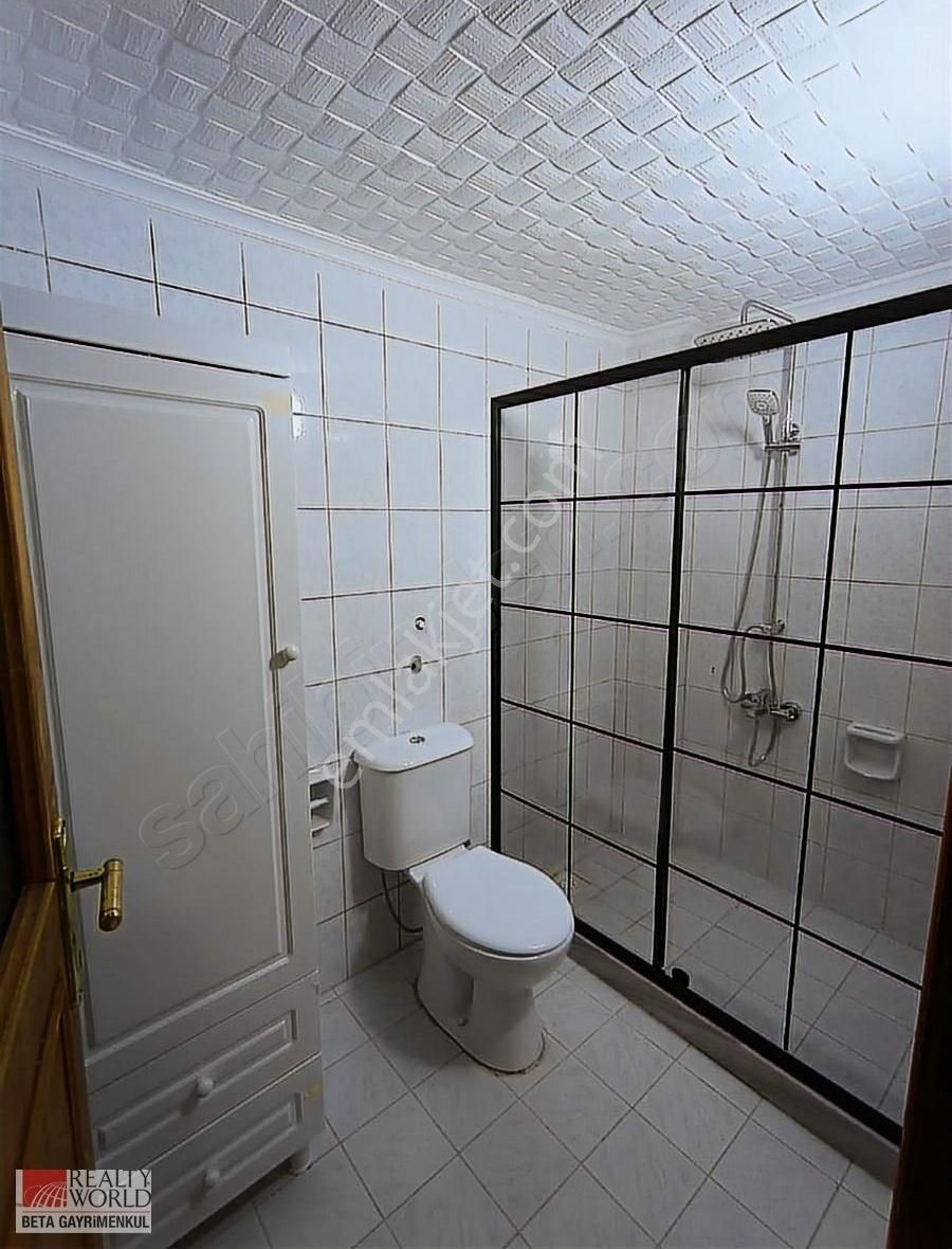 Rw Mustafa Saral'dan Zeytinlik Mahallesin Kiralık 3+1