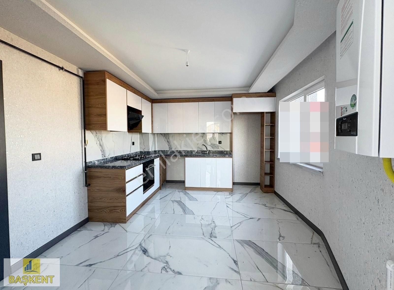 Başkent Gayrimenkul'den Ultra Lüks E.banyolu G.odalı Vip 4+1 Ev