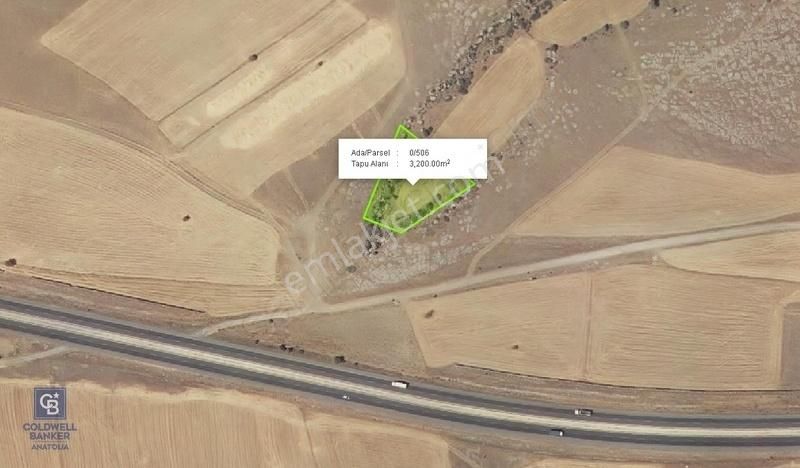 Talas Çevlik'te Malatya Yolu Üzeri 3,200 M² Tarla
