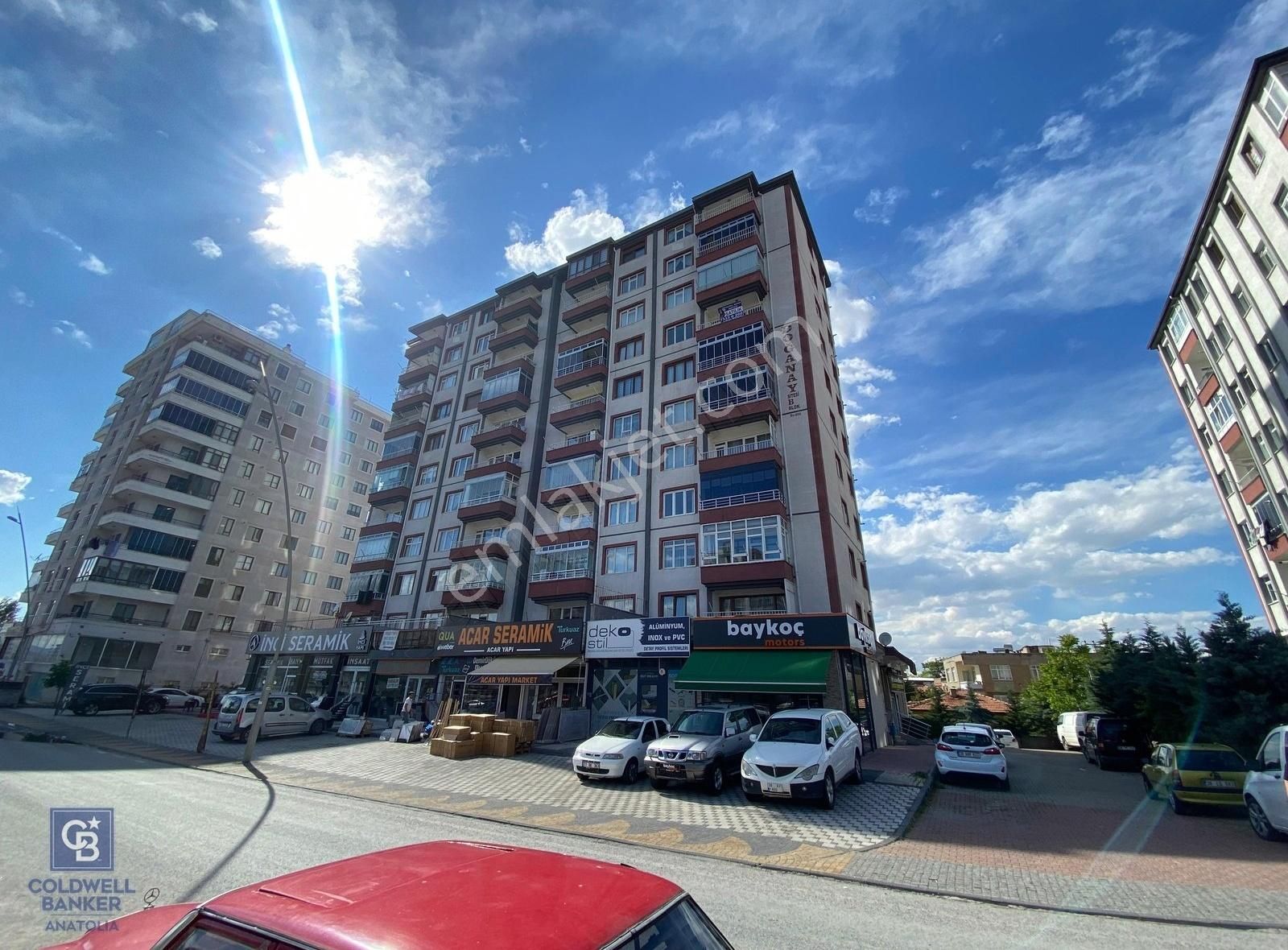 Cb Anatoliadan Eski Çevre Yolu Üzerinde Harika Konumlu Daire