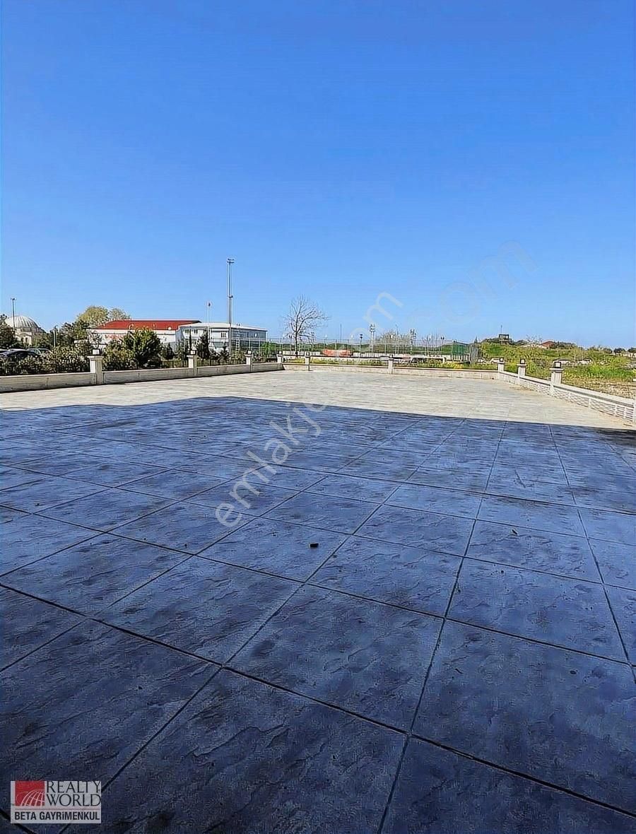 Rw.den Sahilde Hem Ev Hem Ofis Kullanımına Uygun 1+1 Daire