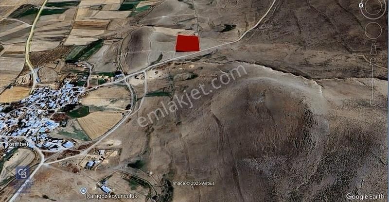 Palandöken Kümbet Mahallesinde 13.200 M² Kadastral Yolu Mevcut