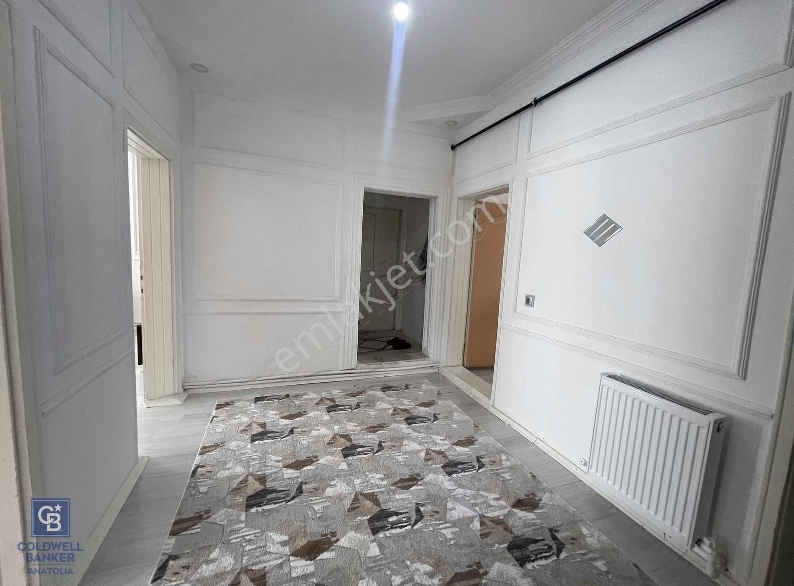 Danışmend Gazi Satılık Köşe Başı Komple Bina