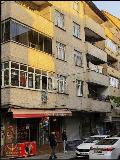 İkitelli Mehmet Akif Mah. Kemalpaşa Cadde Cepheli Satılık Dükkan