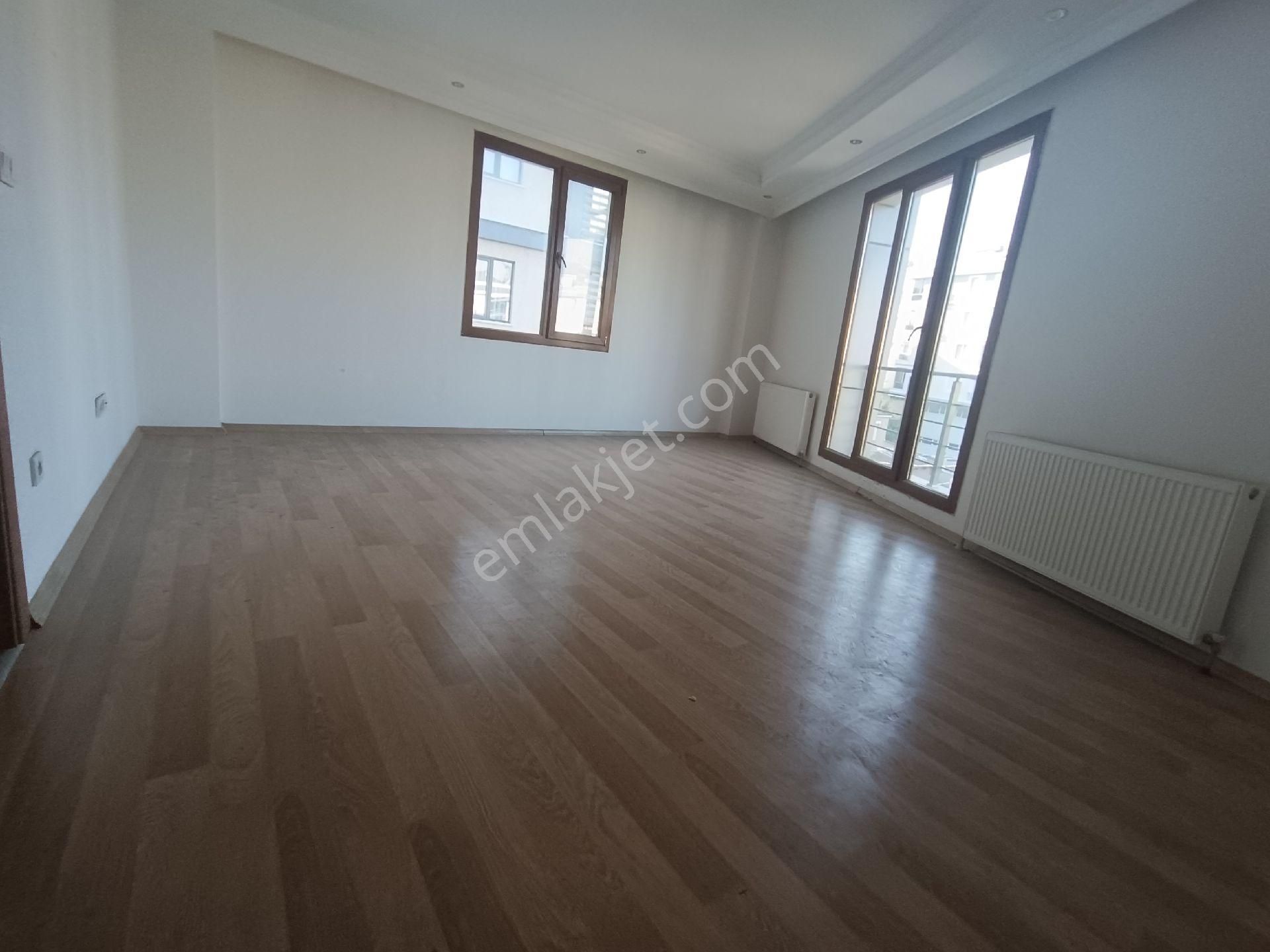 Kavaklı Merkezde Kiralık 2+1 Ara Kat Daire