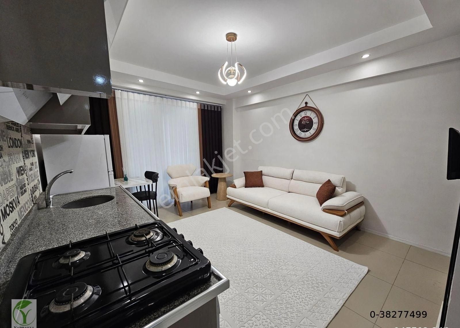 Hacıkaplanlarda Satılık 1+1 Arakat Balkonlu Apart