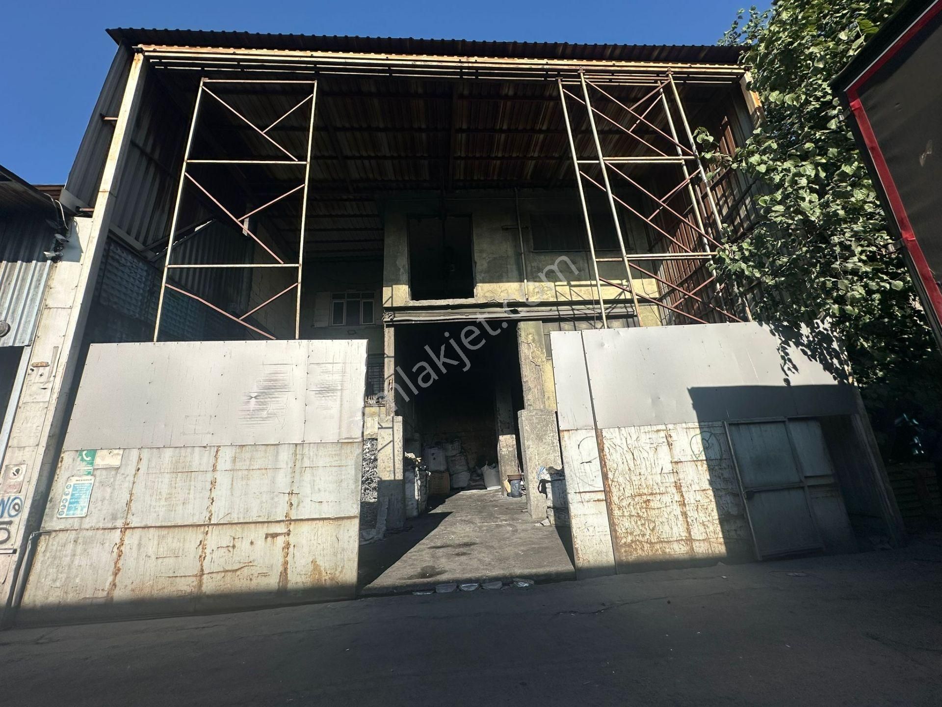 Başakşehir İkitelli İsdök Sanayi Sitesi'nde Yatırımlık İş Yeri
