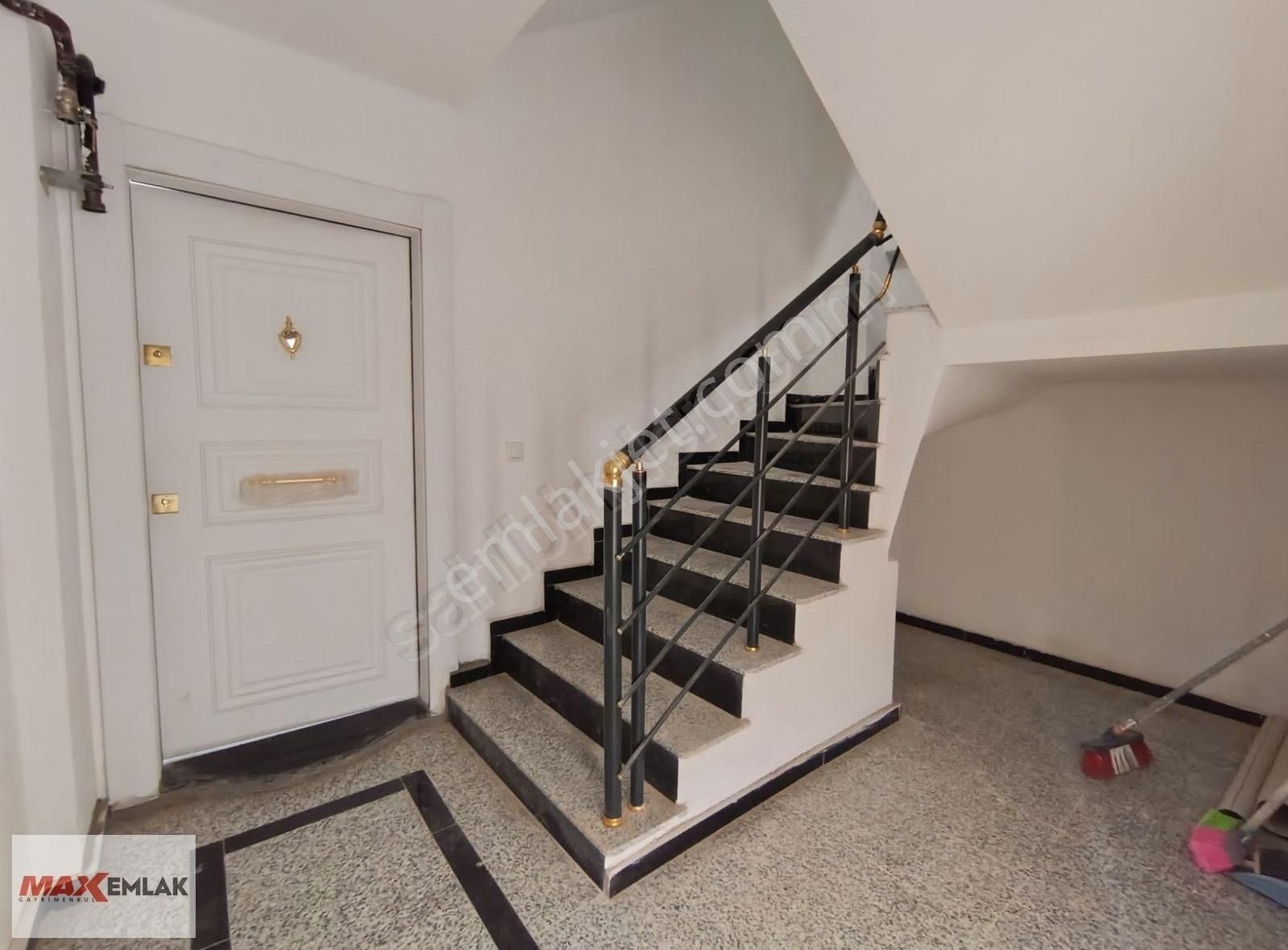 Nenehatun Mh'de Satılık 2+1 80 M2 Yüksek Giriş - Görsel 14