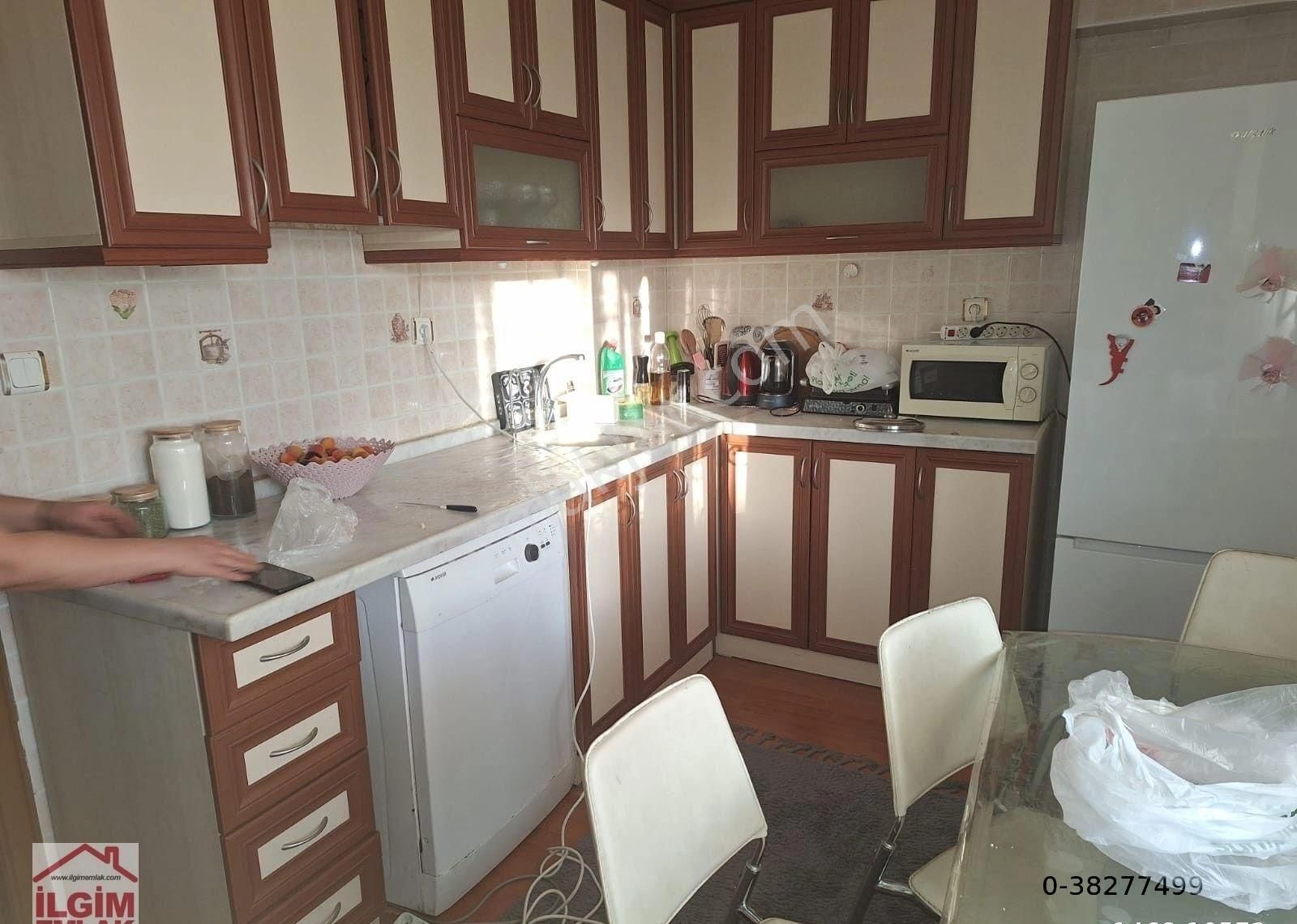 Kırkkonaklar 356 Ve 355.sokak Köşesi 3+1 Yüksek Giriş Daire