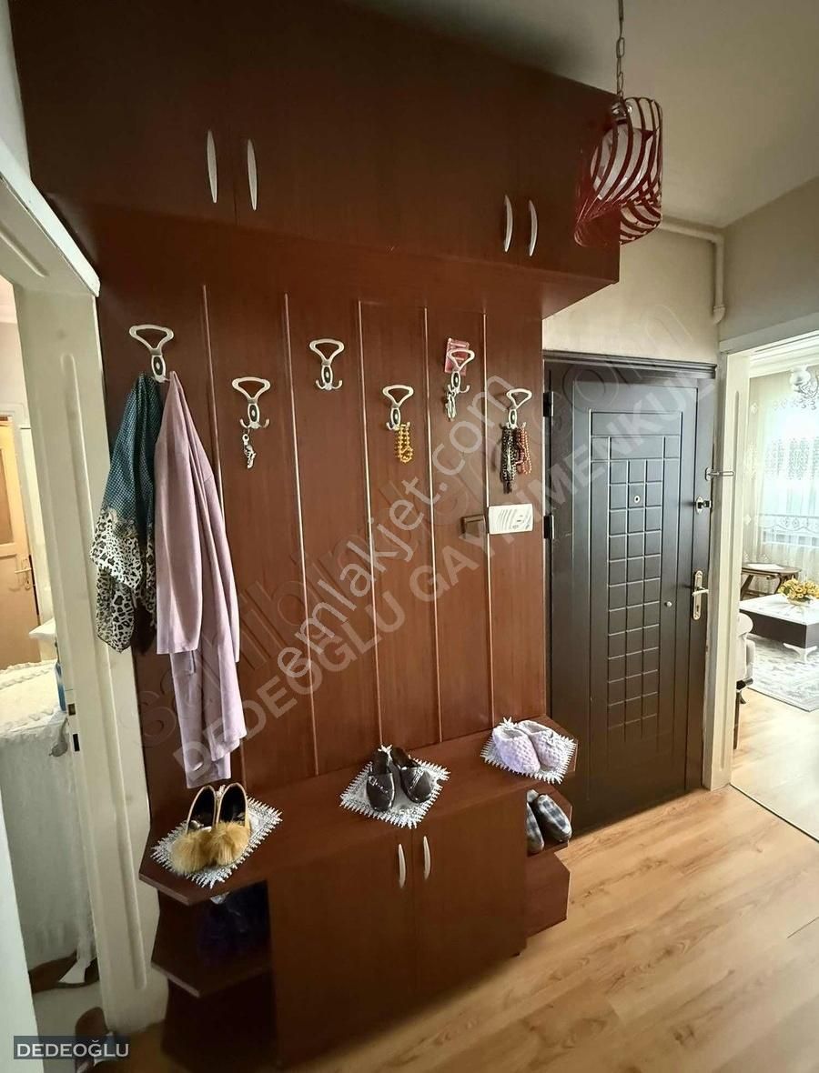 Fevziçakmak Mahallesi'nde 2 + 1. Daire