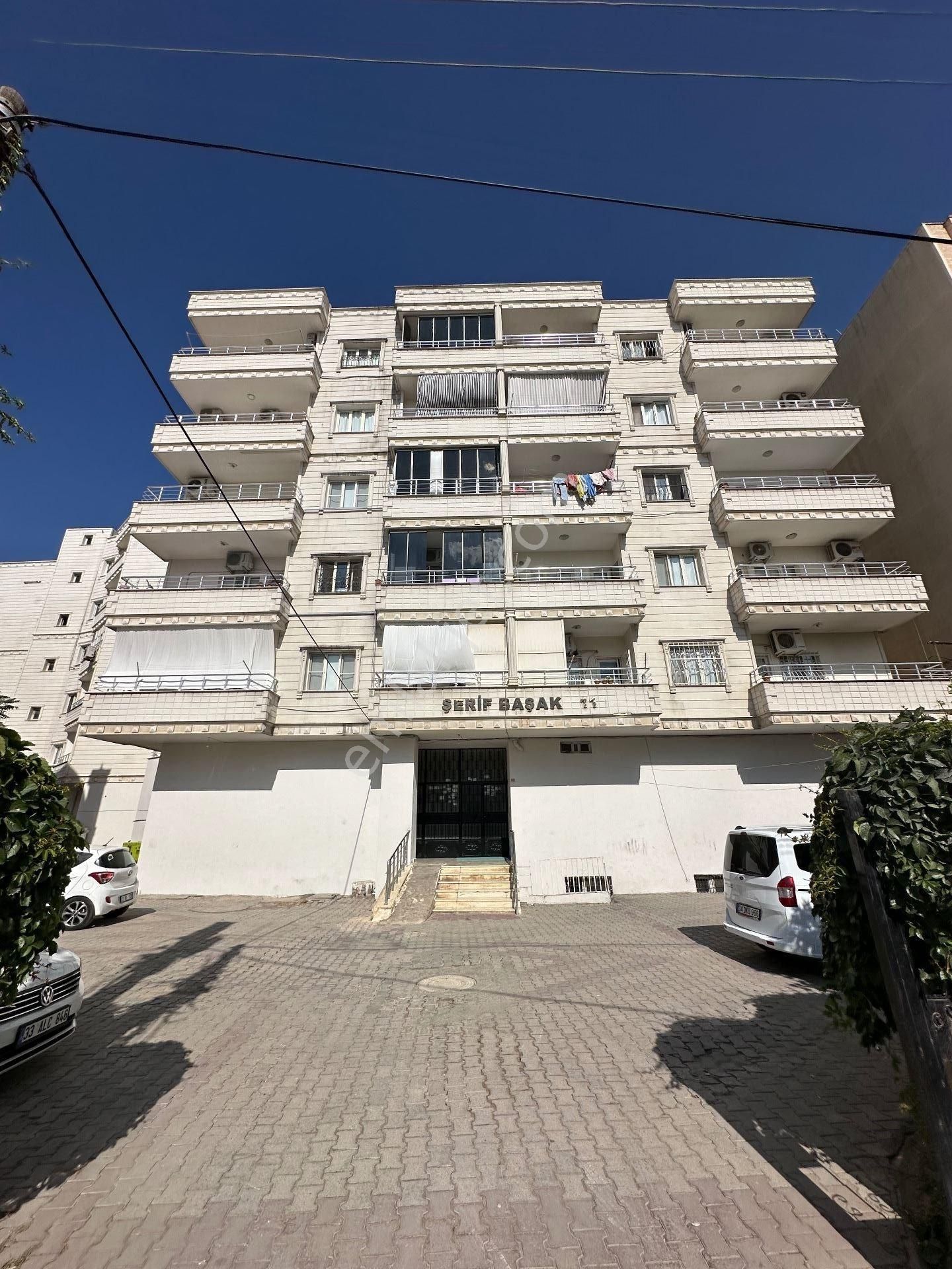 Nusaybin Lozan Caddesi Üzeri 3+1 187m2 Arakat Lüks Daire