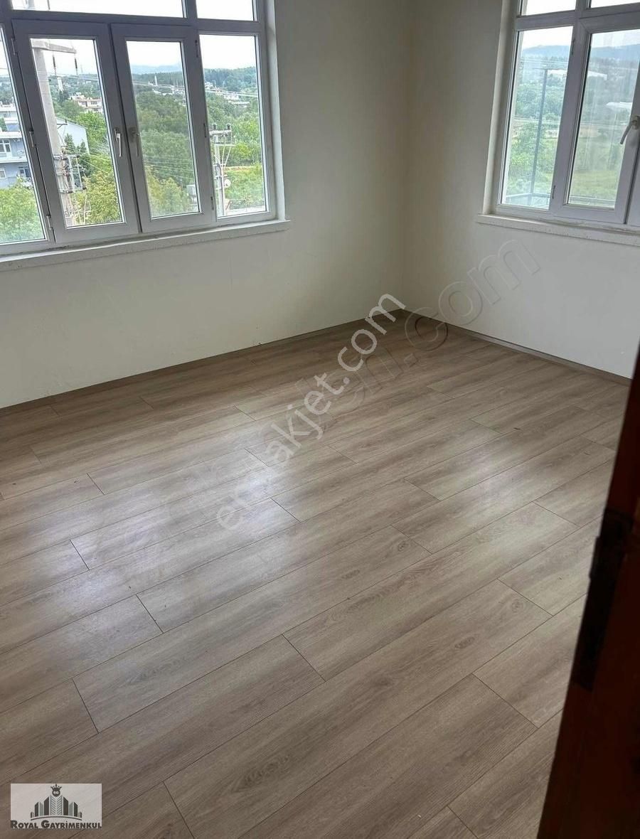 Çenger De Denize Yürüme Mesafesinde Kiralık Daire