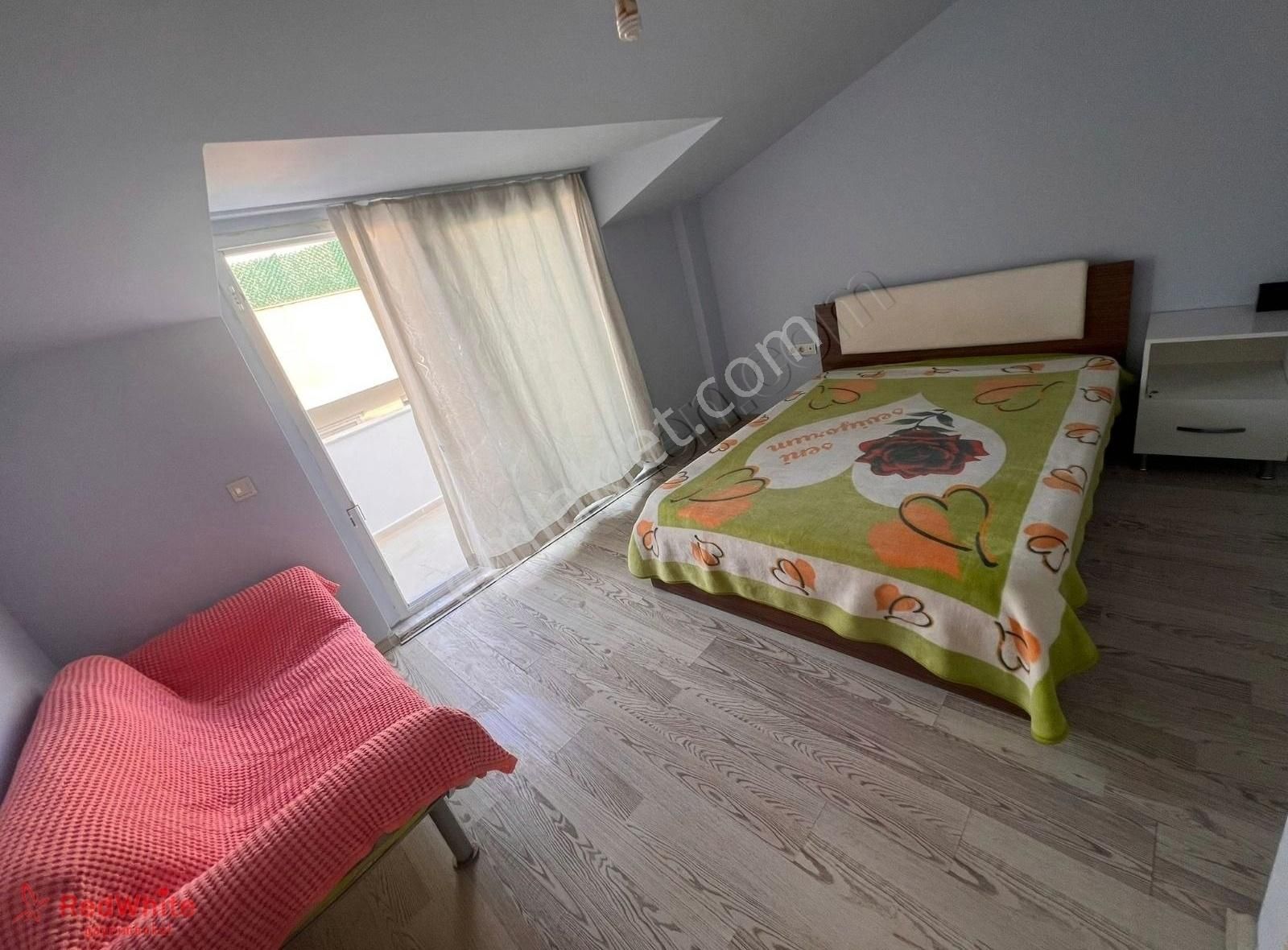 Kuşadası Satılık Merkezde 2+1 Dubleks Daire