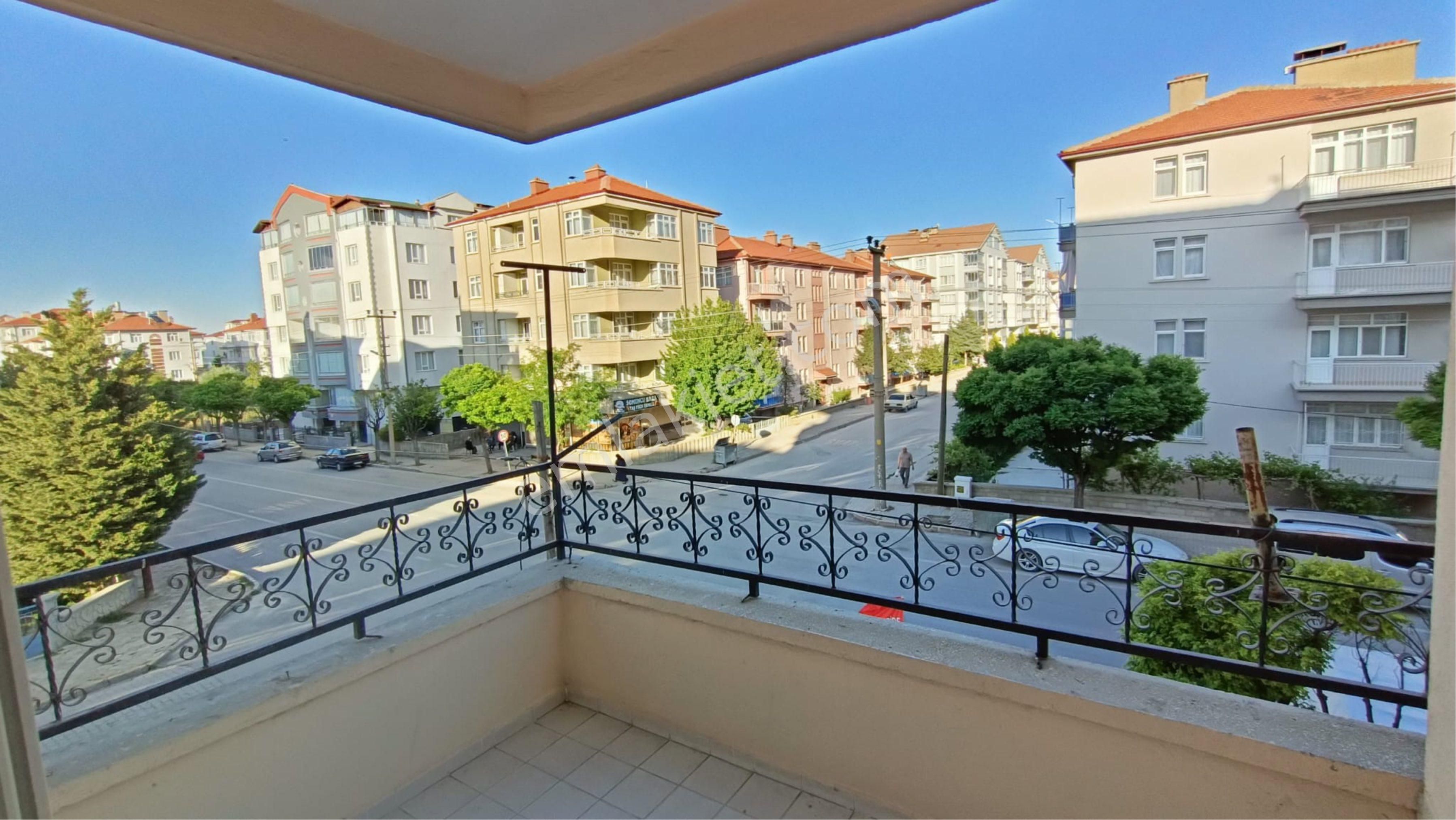 Tunçez Gm 3+1 3 Cepheli Satılık Daire - Görsel 9