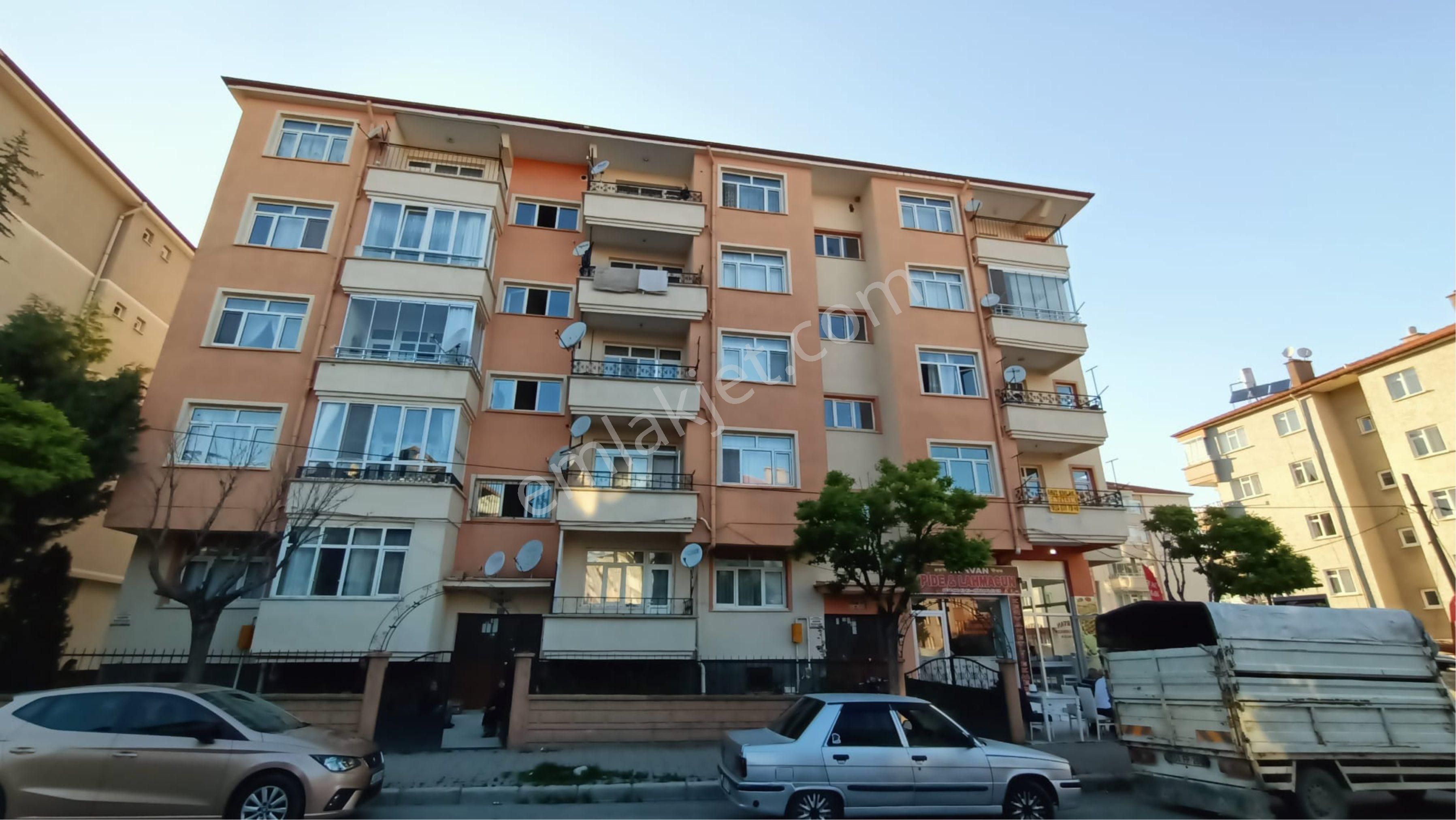 Tunçez Gm 3+1 3 Cepheli Satılık Daire