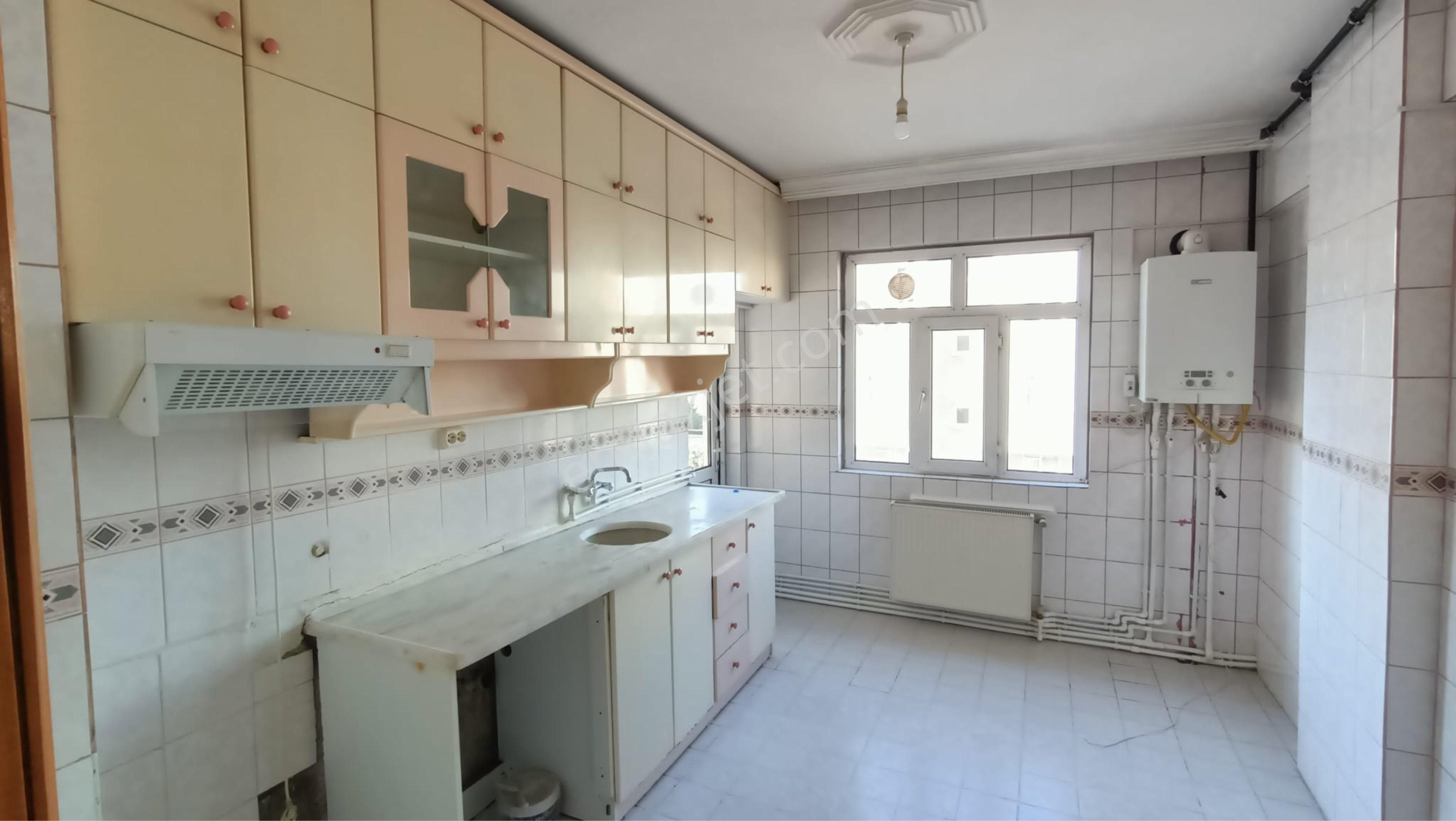 Tunçez Gm 3+1 3 Cepheli Satılık Daire - Görsel 2