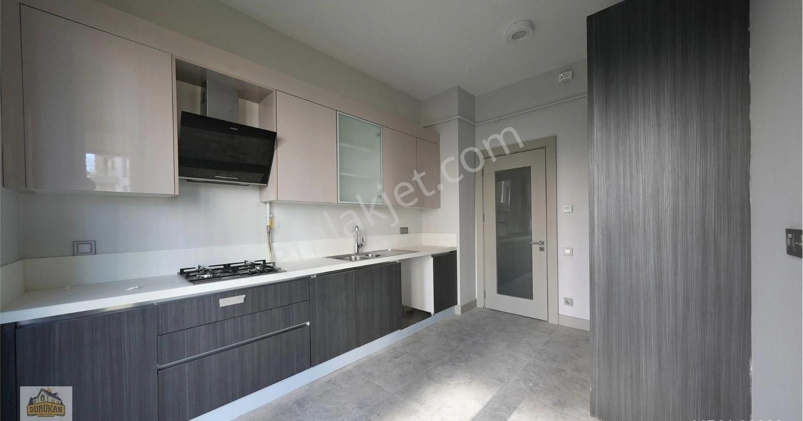 Emlak Konut Çınarköy 3+1 Devirli Satılık Bahçe Katı Daire - Görsel 3