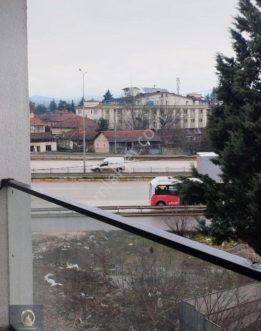 Öğretmen'den Algün Adres Şehir Merkezinde Lüks 2+1 3+1 Daireler