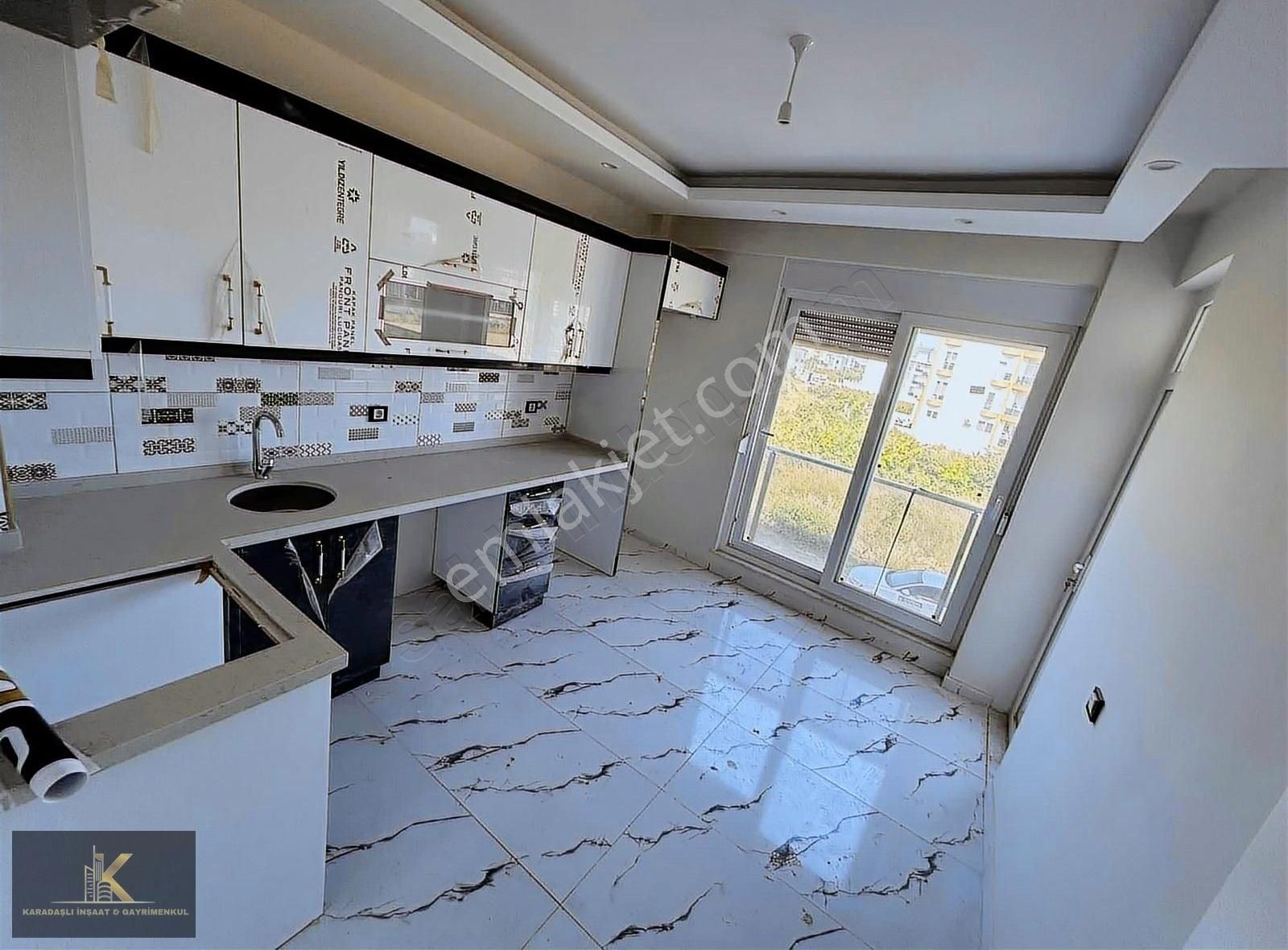 Döşemealtı Termessos Hastanesi Yakınında Satılık 2+1 Sıfır Daire