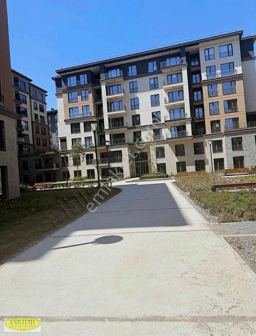 Çekmeköy Çınarköy Yatay Mimari 1+1 Balkon Farkı-boş