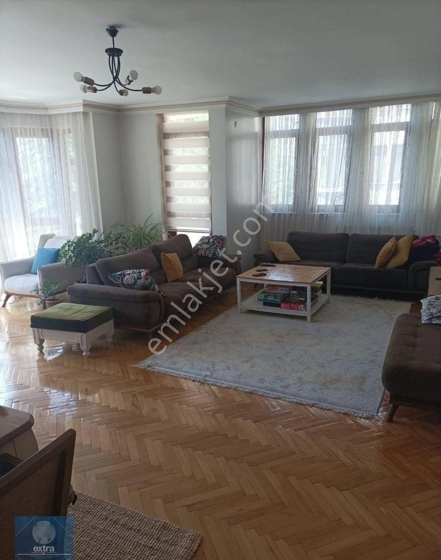 Çankaya Çiğdem Mahallesi 3+1+2 Balkon Site İçerisinde Daire
