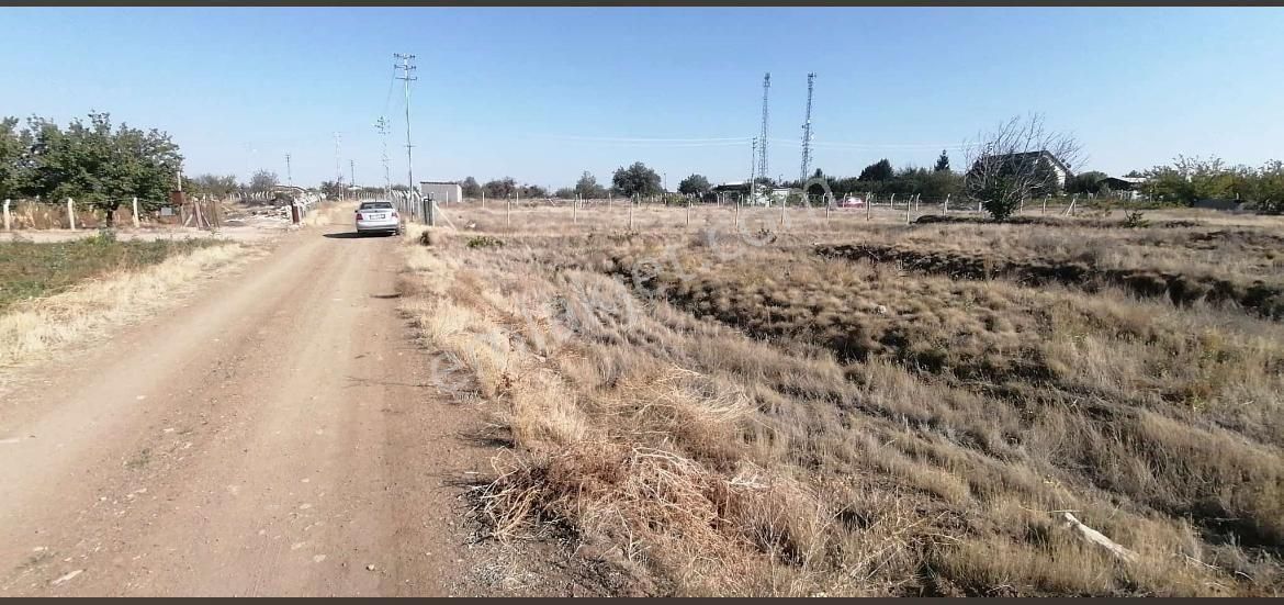 İntikal Hatıp Tapulamalı 1300m2