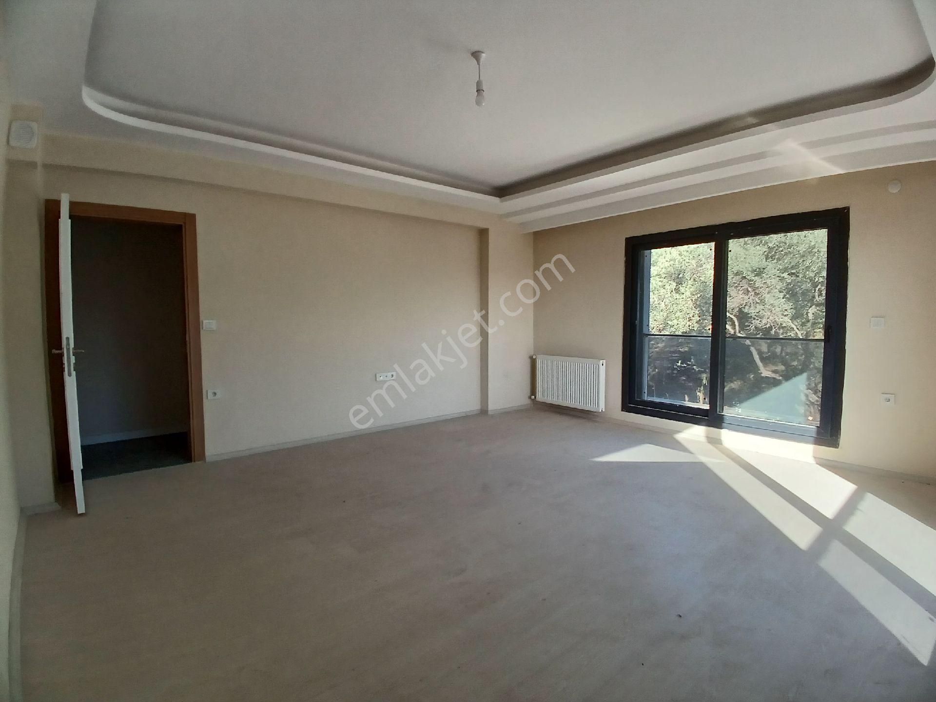Site İçerisinde Kiralık 3+1