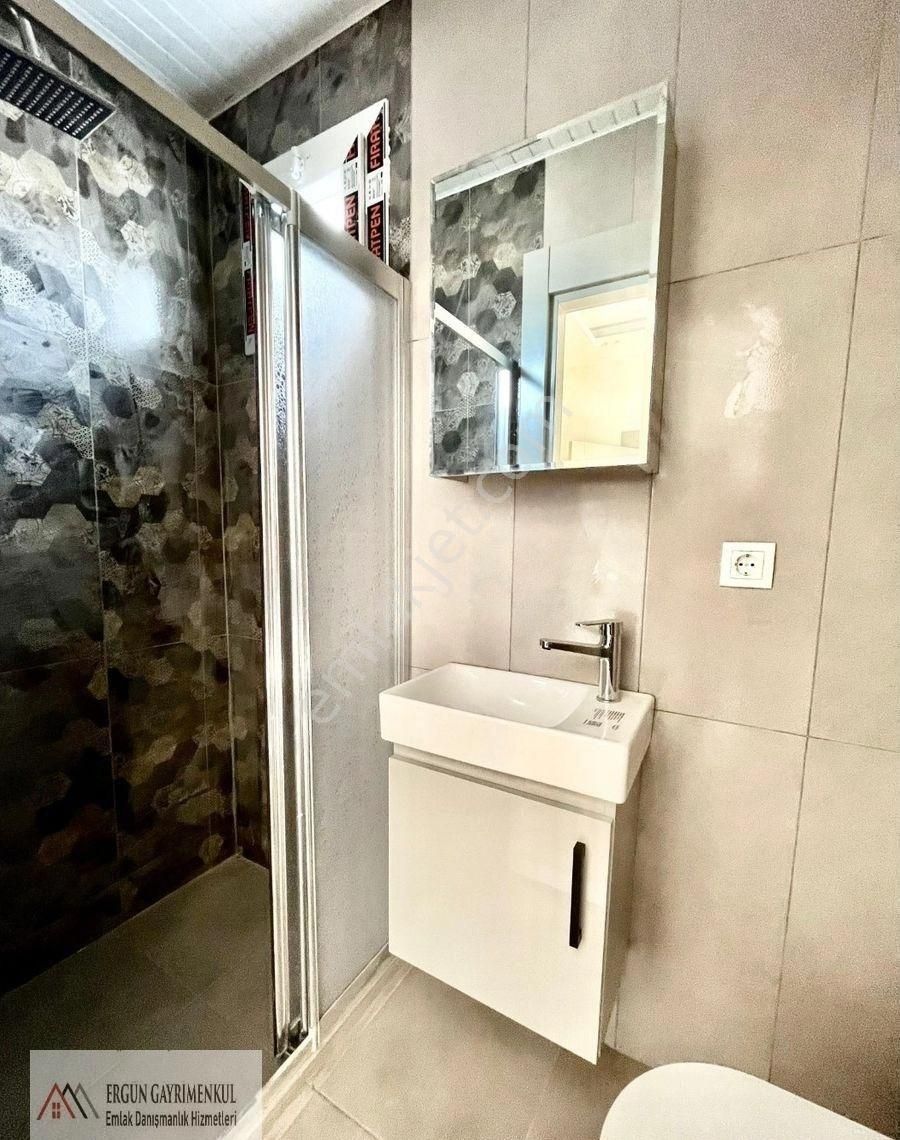 Kuyulukta 2. Çevre Yolu Yanı 3+1 200m2 Teraslı Lüx Daire - Görsel 10