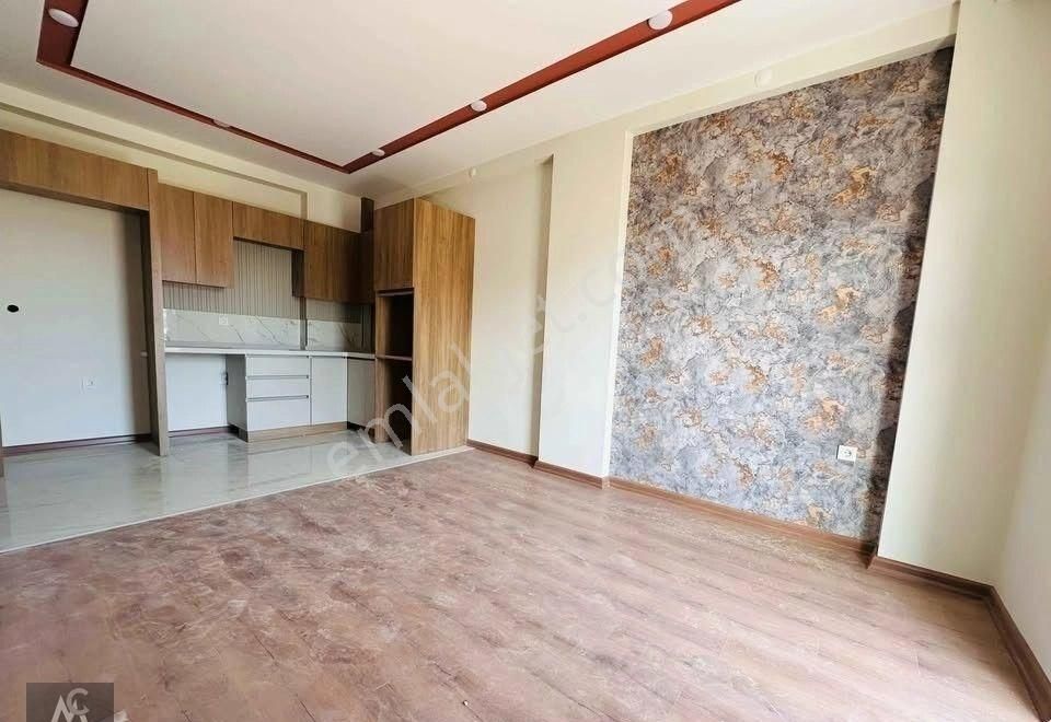 V.aydoğmuş Mah. 1+1 65m2 Lüks Yapım Sıfır Katta Daire
