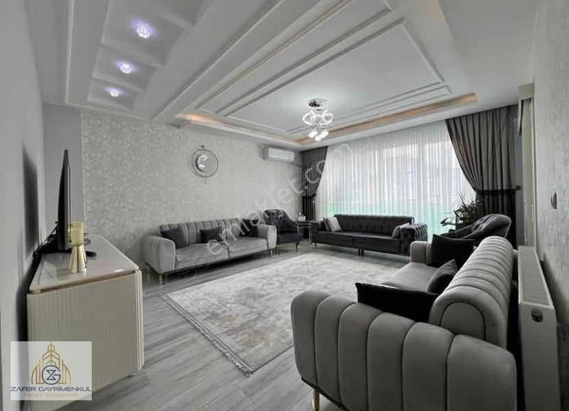 Cadde Üzerinde Kaçırılmayacak Ultra Lüks Fırsatı