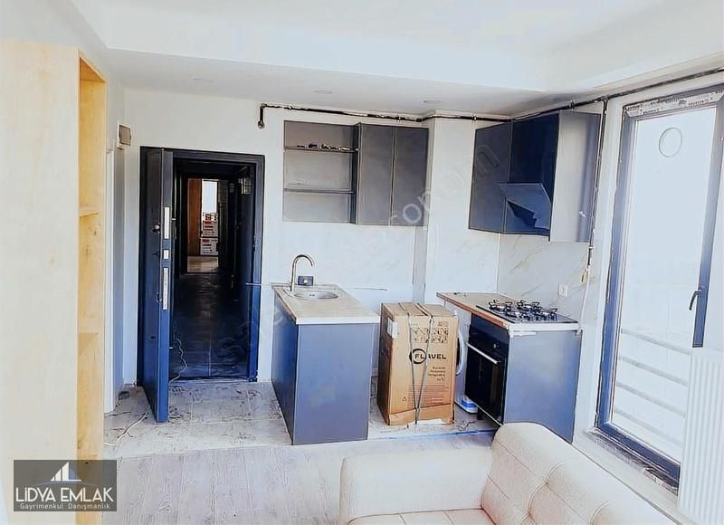 Kağithanede Kiralık Eşyali 1+1 Daire Atlas Üniversiteye Yakın