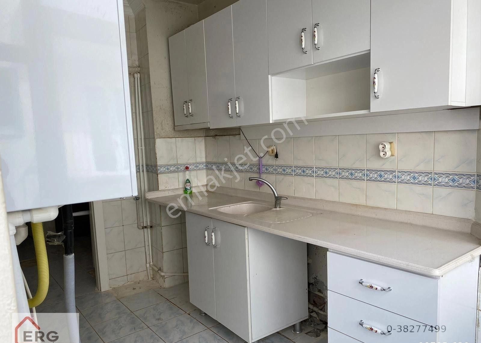 Çankaya Seyranbağları Yavuzevler Altun Bilekler Karşısı Ara Katta Stılık 3+1