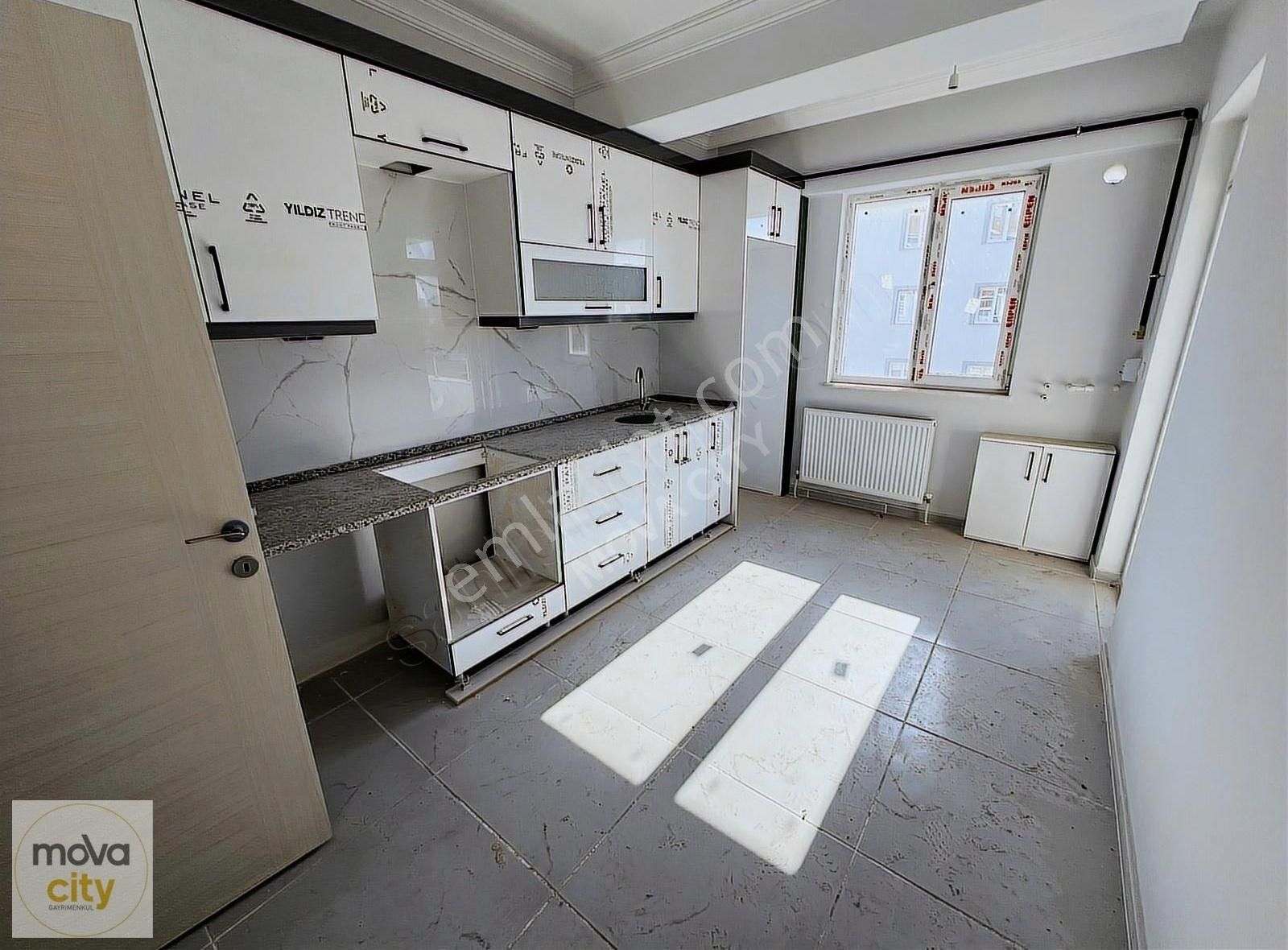 İkbal Kkm Arkasında Satılık 3+1 Sıfır Daire