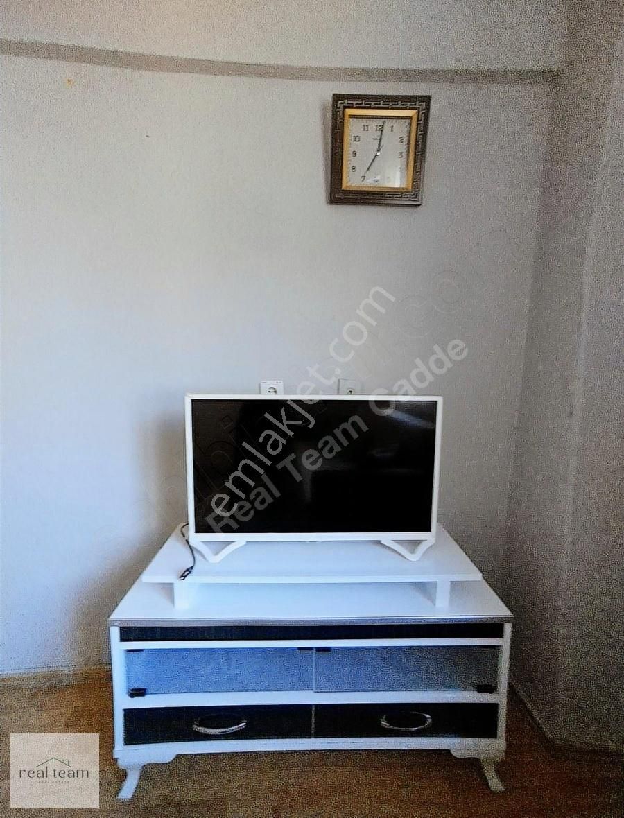 Oturuma Hazır Eşyalı Kiralık 2+1 Daire - Görsel 22