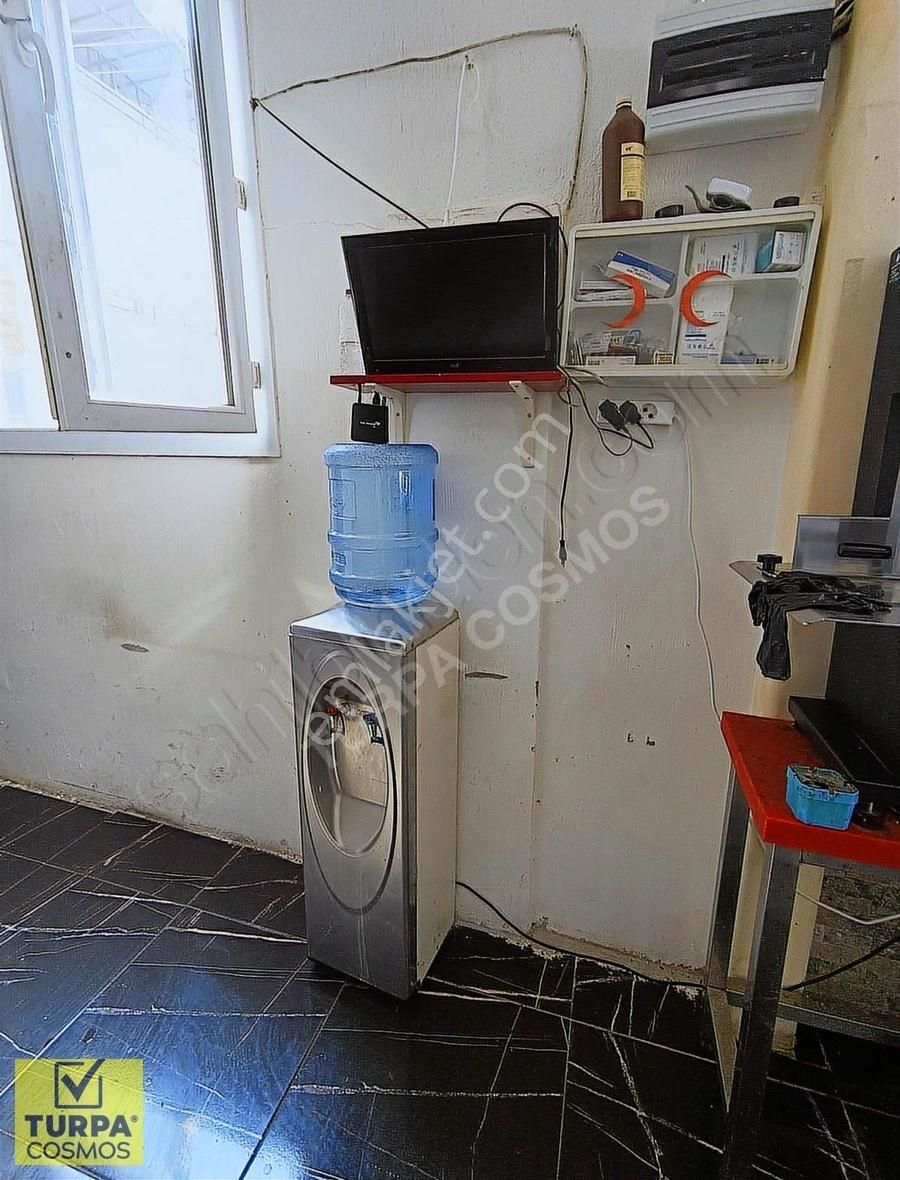 Gaziemir Aktepe Merkez Konumda Devren Kiralık Kasap Dükkanı - Görsel 16