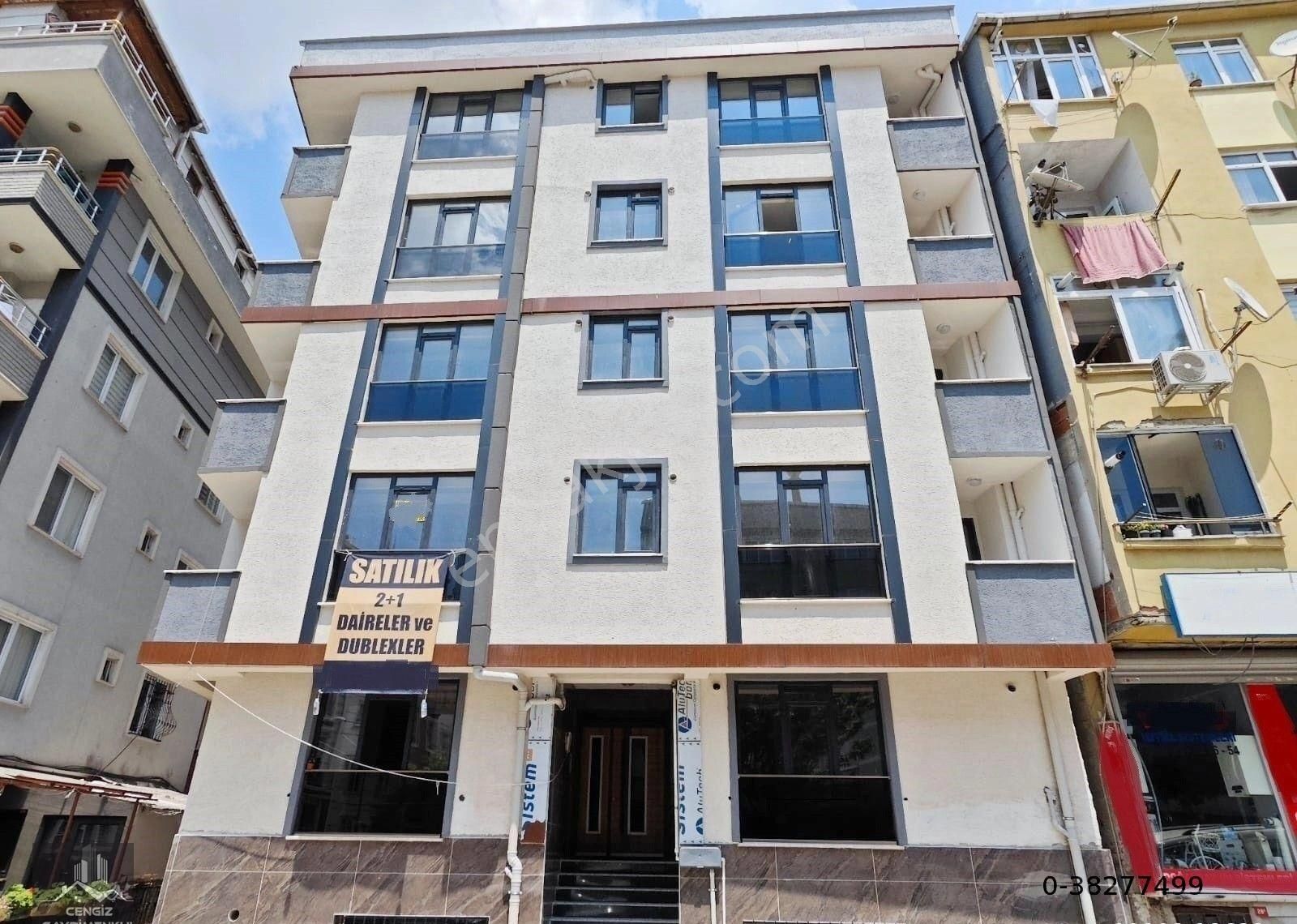 Cengiz Emlak'tan Bilal İ Habeş Camii Yakını 2+1 Krediye Uygun Karşılıklı Ara Katlar