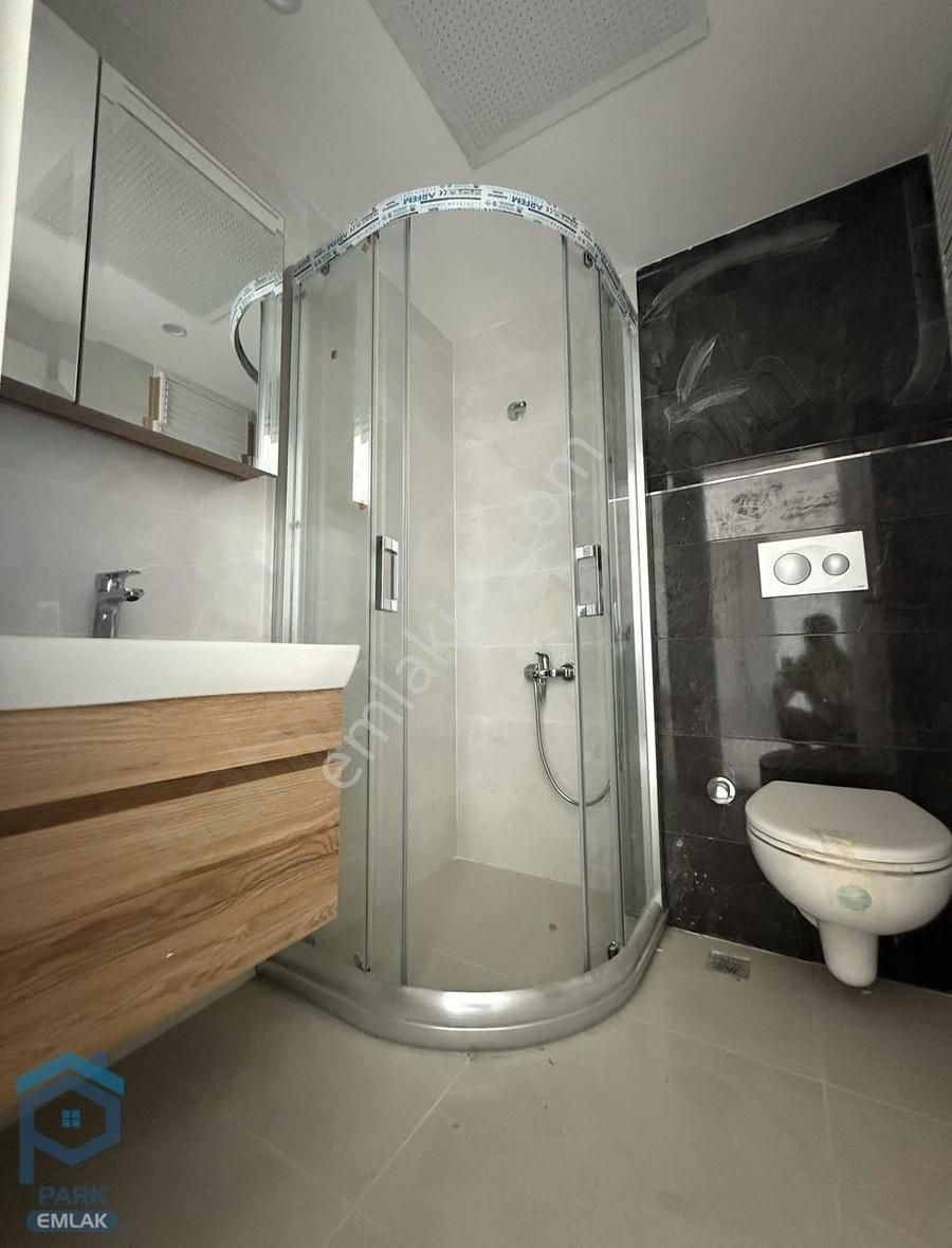 Park Emlak'tan Tarsus Atatürk Mah.satılık Site İçi 4+1 Daire