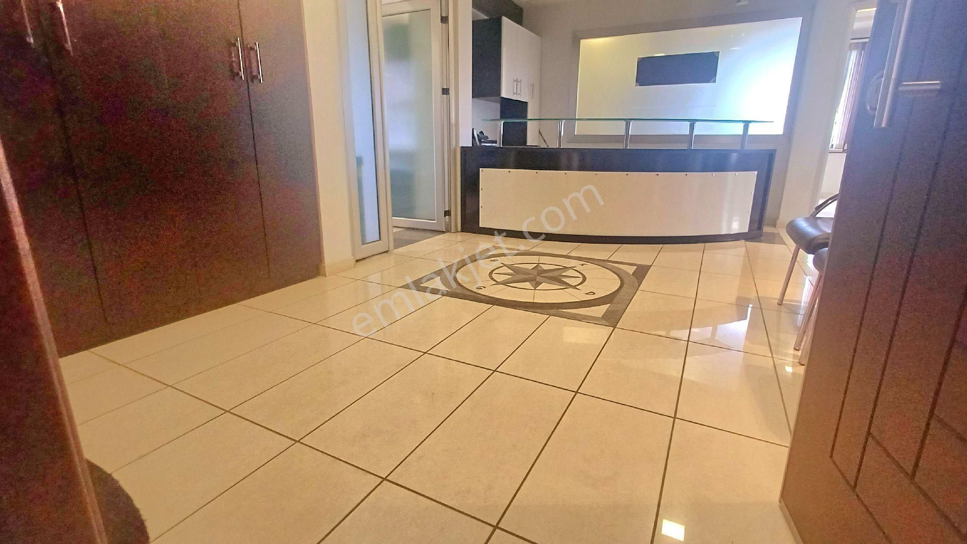 Mustafa Kemal Mah Tabela Değeri Yüksek Eşyalı Kiralık 340m² Ofis