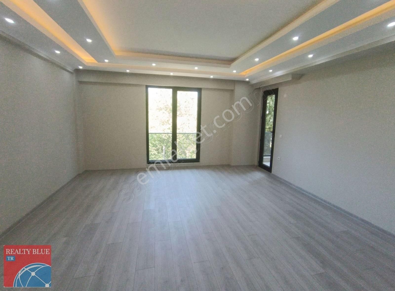 İstanbul Sancaktepe Satılık 3+1 Geniş Konforlu Arakat Daire