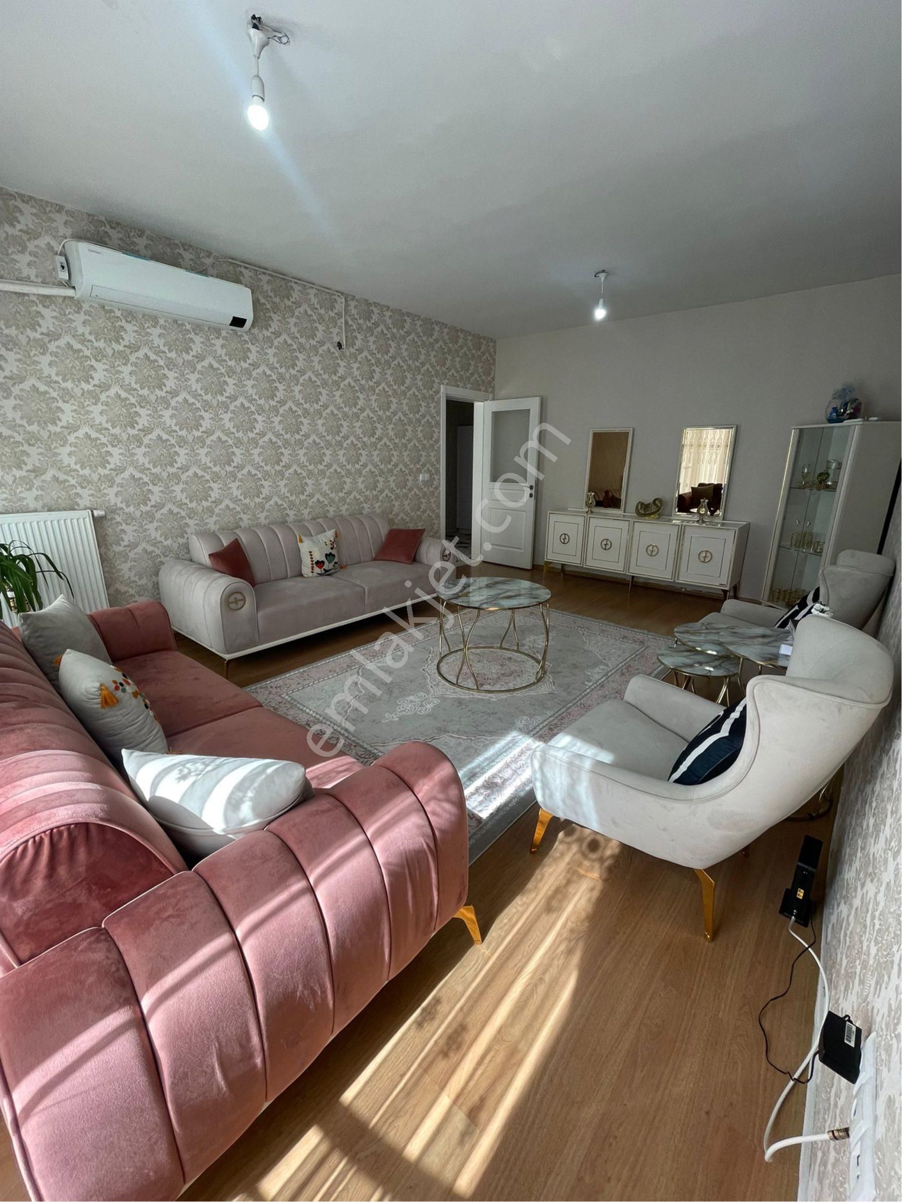 Nuray Gayrimenkulden Kahvelipınarda Satılık 3+1 Daire