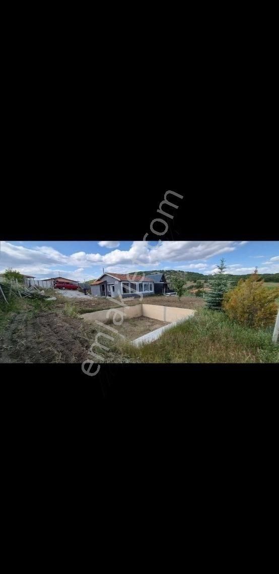 Hasan Bulgur Emlaktan İskilip Ana Yol Üzerinde 500m2 Hobi Bahçesi