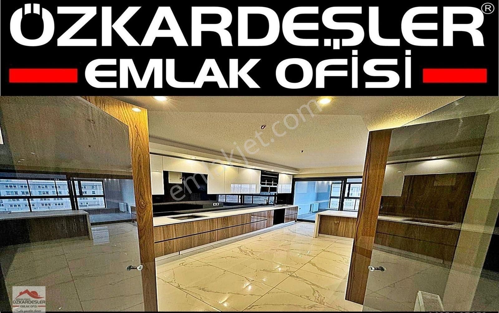 Beklenen Proje Özkardeşler Güvencesiyle! Oturuma Hazır Lüx 4.5+1