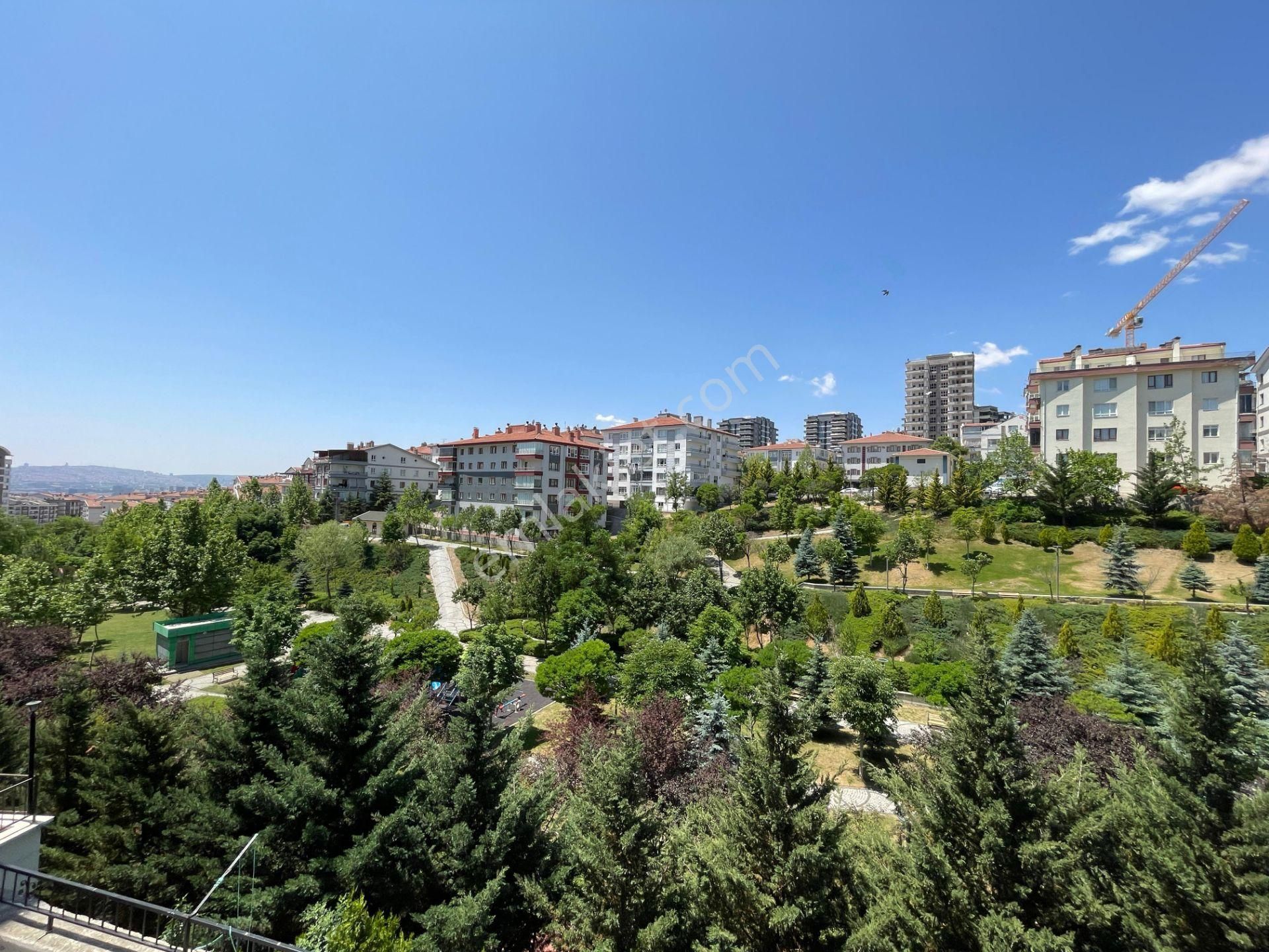 Kuşcağız'da Vadi Park Manzaralı Kat Konumda Bagımsız 2+1 Yapılı Asansörlü