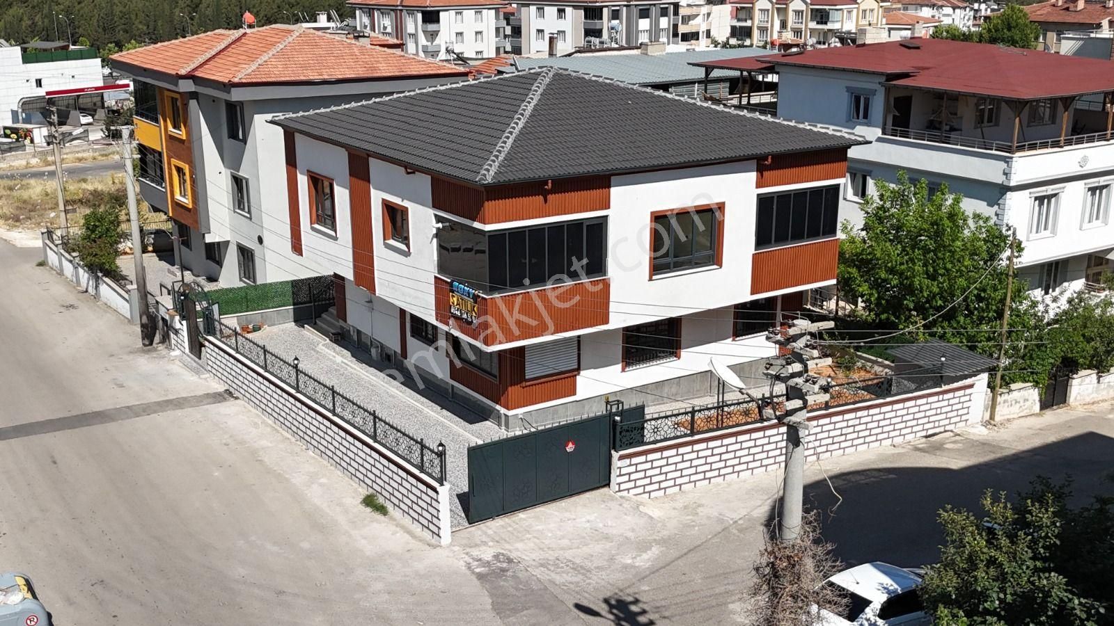 Roxy Group'tan Güvenevler'de 6+1 Muhteşem Bir Yapı