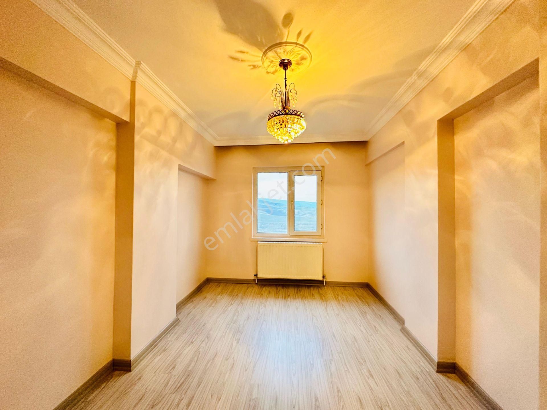 Çiftçioğulları Emlaktan Full Yapılı Kattda Masrafsız 3+1 Daire