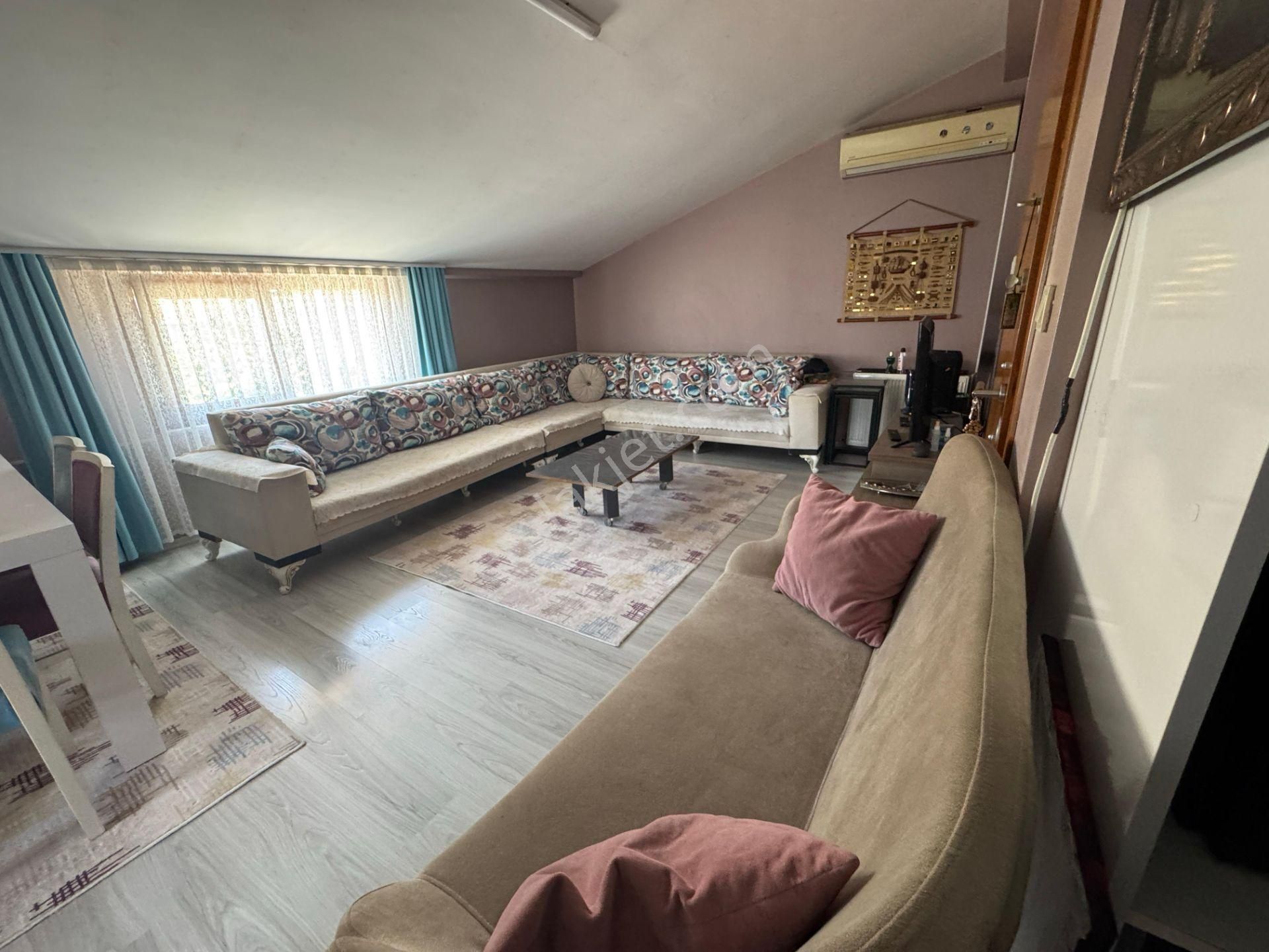 Üsküdar Cumhuriyet Mah. Asansörlü 3+1 Dubleks Daire - Görsel 3