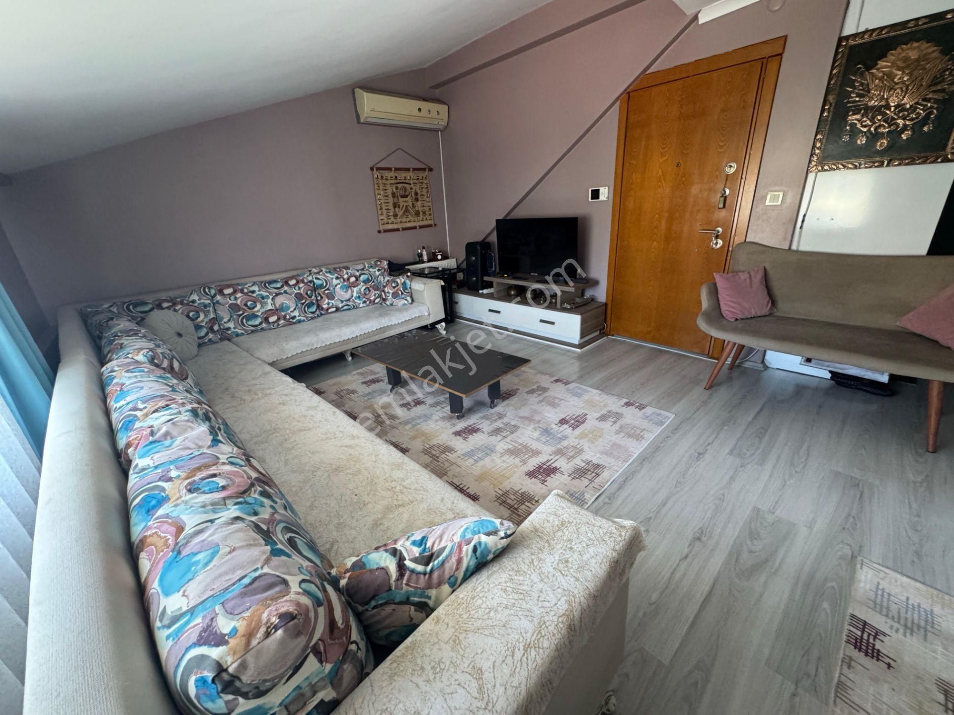 Üsküdar Cumhuriyet Mah. Asansörlü 3+1 Dubleks Daire - Görsel 2