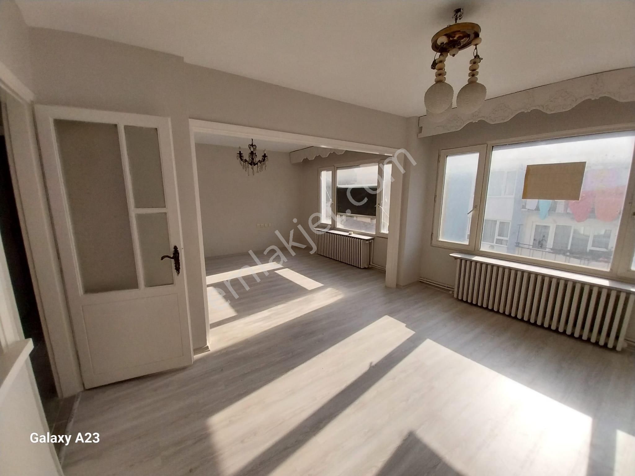 Bursa Merkezde Ulucamiye Yakın Satılık Daire - Görsel 3