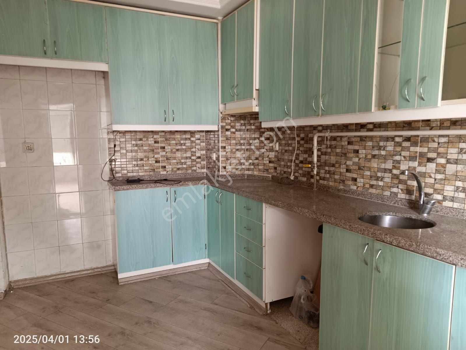 Yeşilyurt Mahallesi Masrafsız Satılık 3+1 Daire